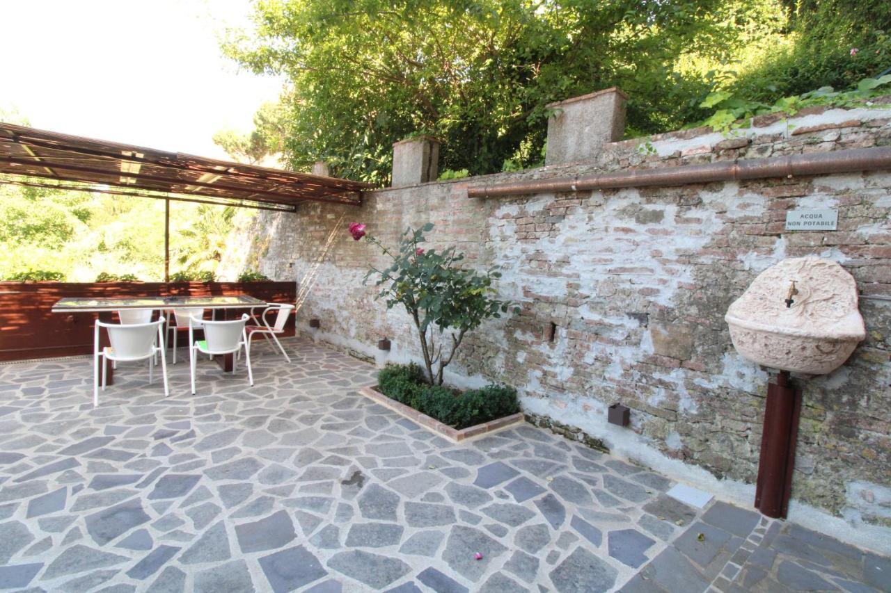 The House Of The Film Apartment Siena Bagian luar foto