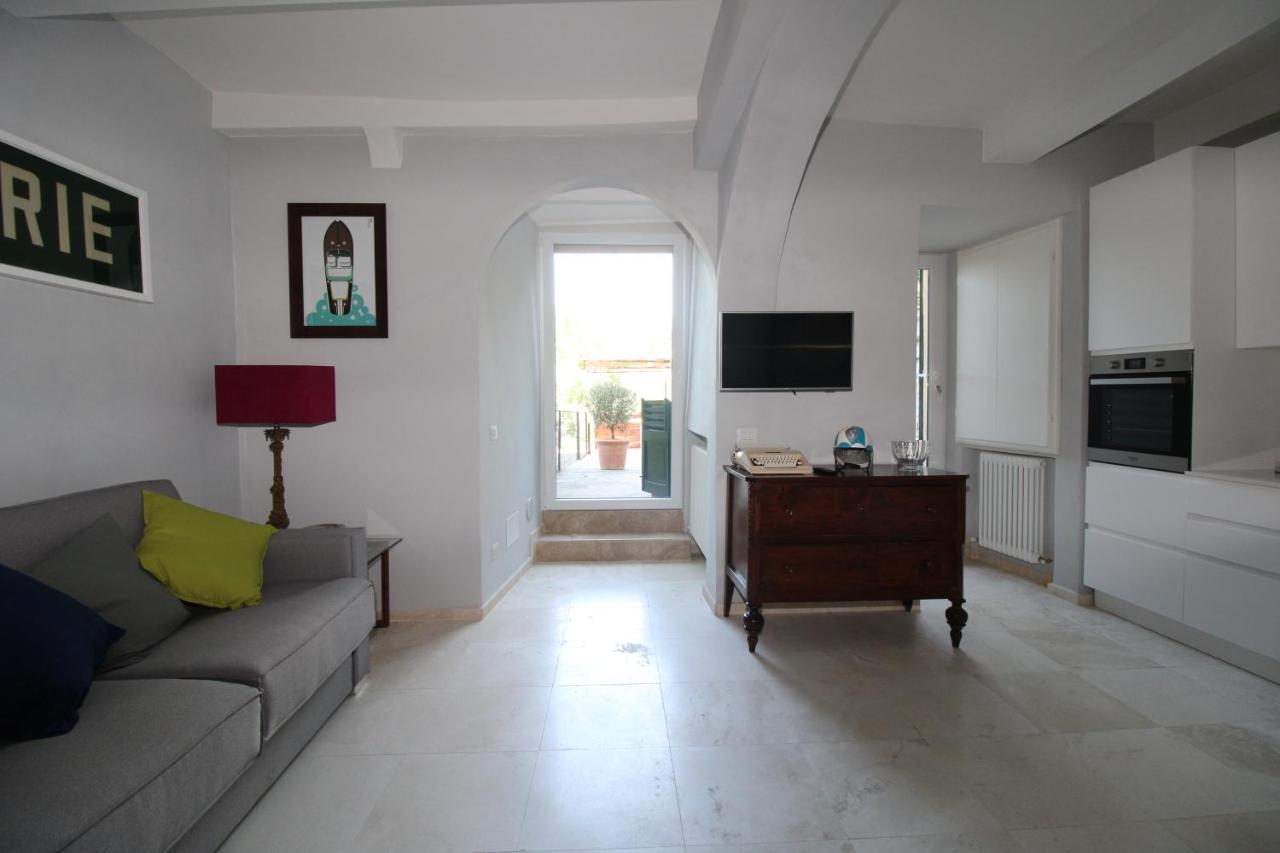 The House Of The Film Apartment Siena Bagian luar foto